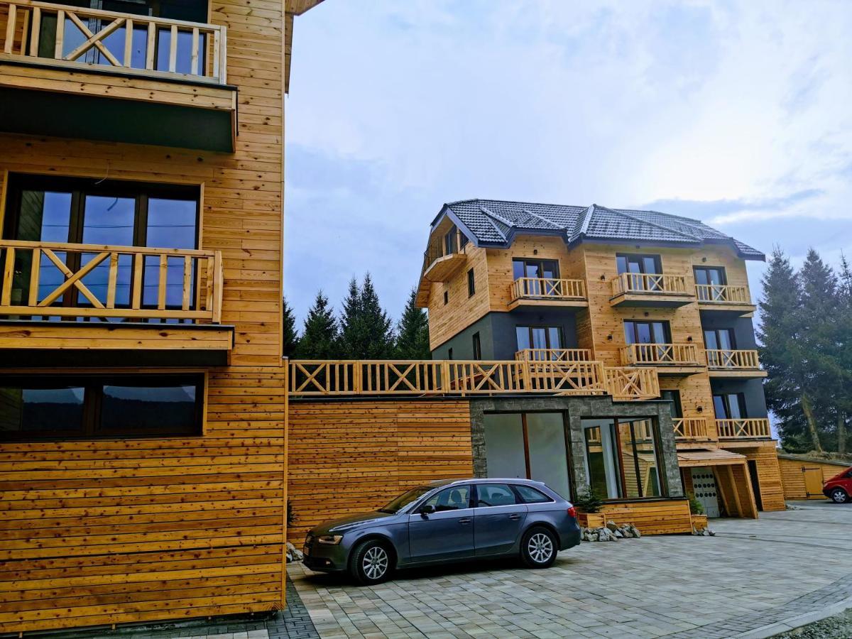 Chalet Vrhovi Kopaonika エクステリア 写真